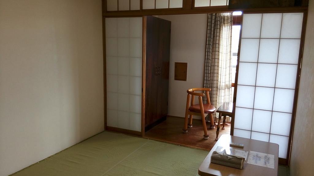 海辺のゲストハウスーぽかぽか村ー Ise Eksteriør bilde